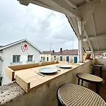 Les Remparts De Pitrac - Au Coeur De L'hyper Centre Apartment *