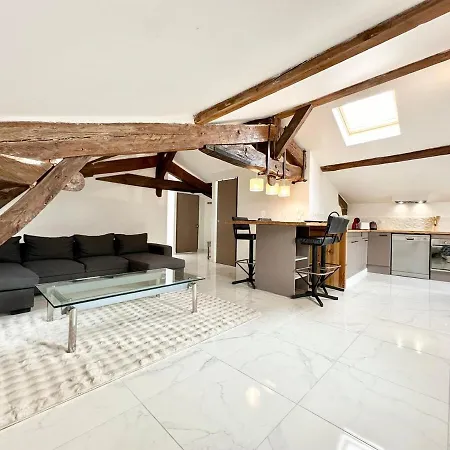 Les Remparts De Pitrac - Au Coeur De L'hyper Centre *