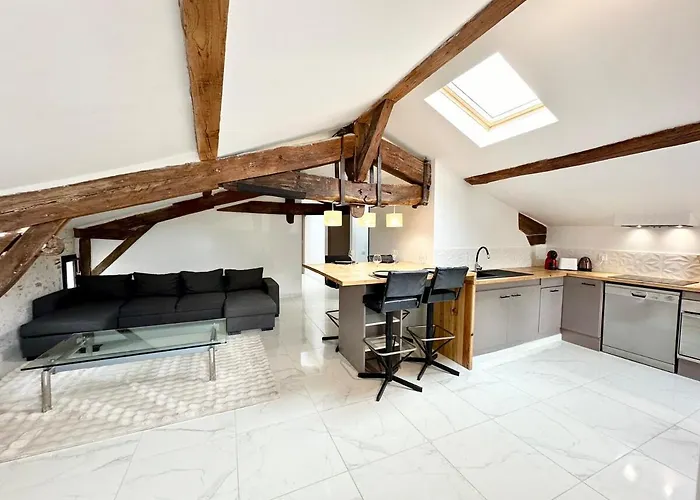 Les Remparts De Pitrac - Au Coeur De L'hyper Centre Apartment